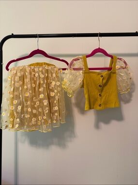 SHEIN Yellow Daisy Puff Sleeve Kids Matching Set